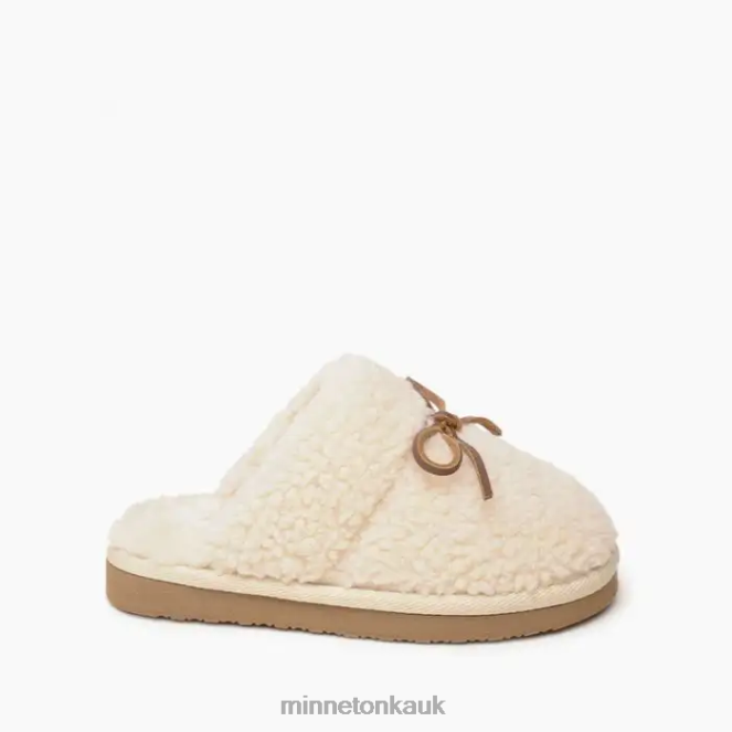 Minnetonka Kids Cream Mini Flurry Scuff Footwear AD084509