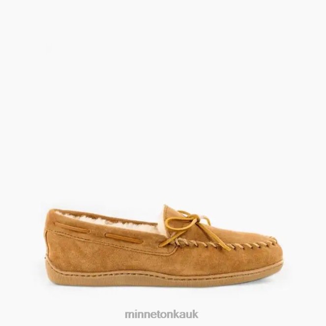 Minnetonka Men Golden Tan Sheepskin Hardsole Moc Footwear AD084402