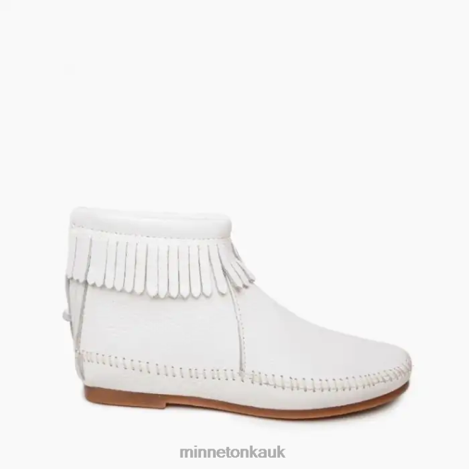 Minnetonka Women White Leather Back Zip Hardsole Boot Footwear AD08446