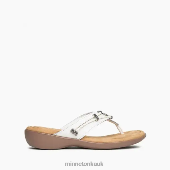 Minnetonka Women White Silverthorne 360 Footwear AD084163