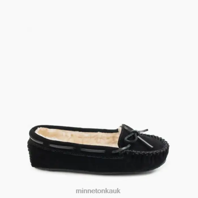 Minnetonka Women Black Cally Footwear AD084199