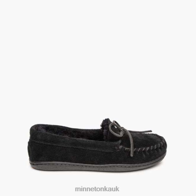 Minnetonka Women Black Sheepskin Hardsole Moc Footwear AD084219