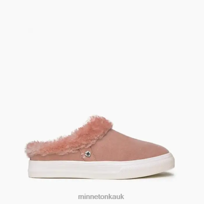 Minnetonka Women Blush Windy Footwear AD084146