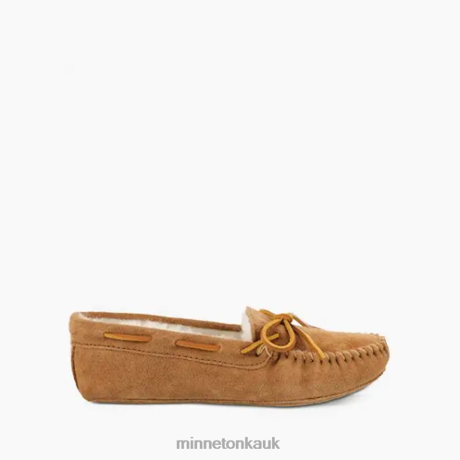 Minnetonka Women Golden Tan Sheepskin Softsole Moc Footwear AD084218